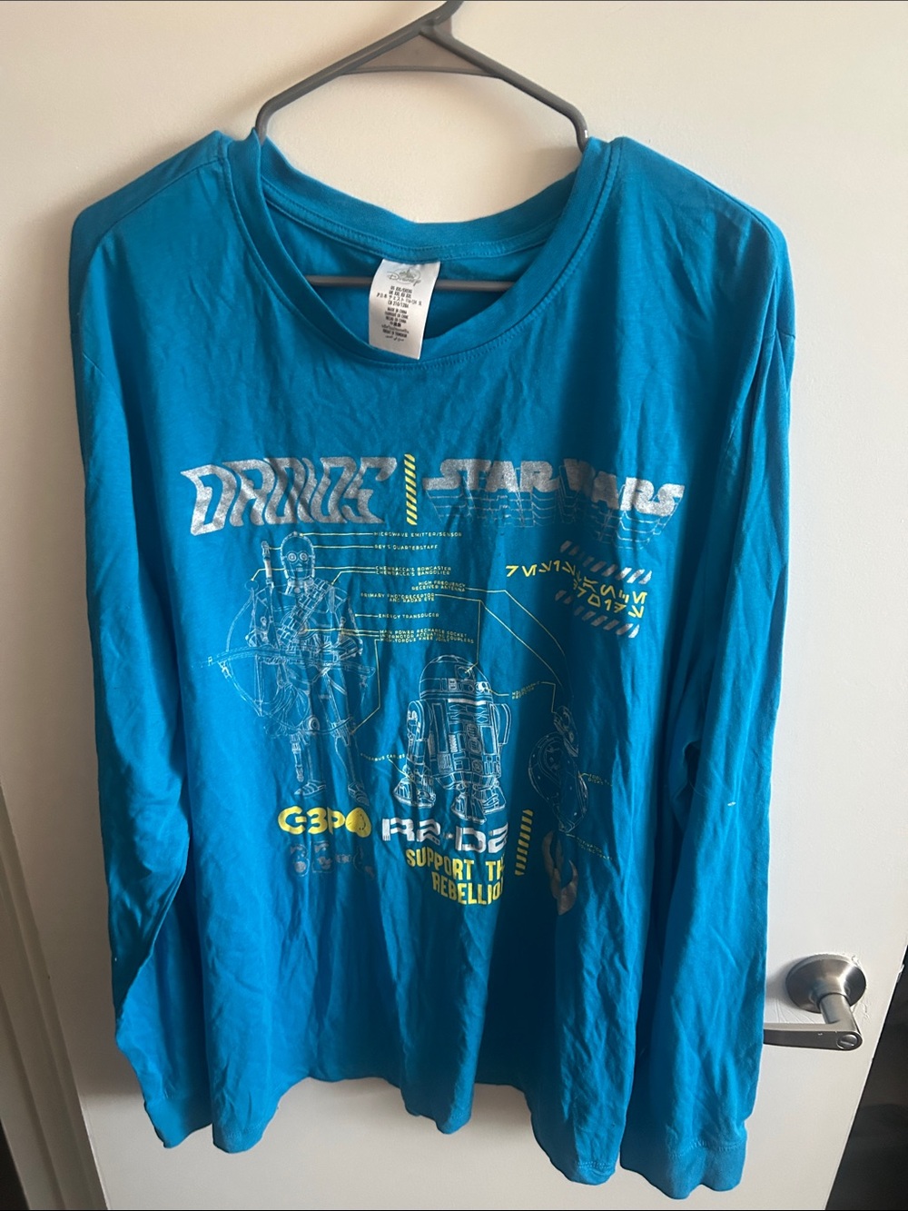 Disney Turquoise Star Wars Graphic Tee with Silver Accents - size XXL